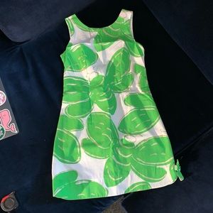 Deliah Lilly shift in Stinger size 2